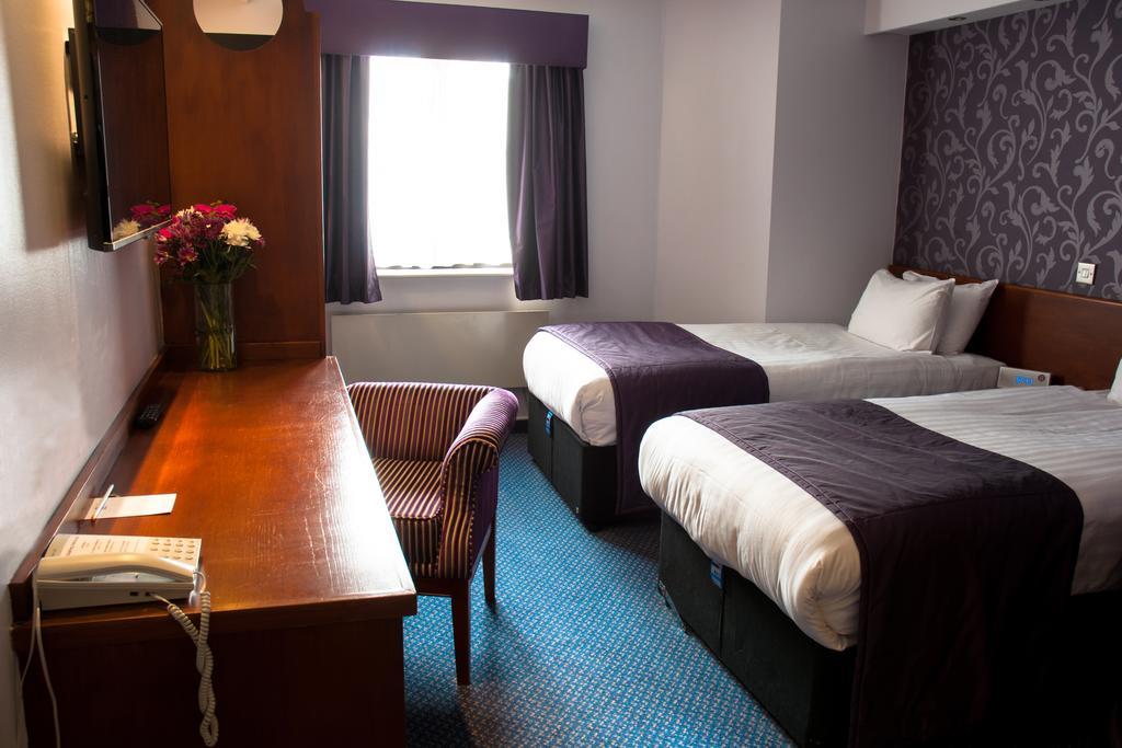Best Western Nottingham Derby Лонг Итън Стая снимка
